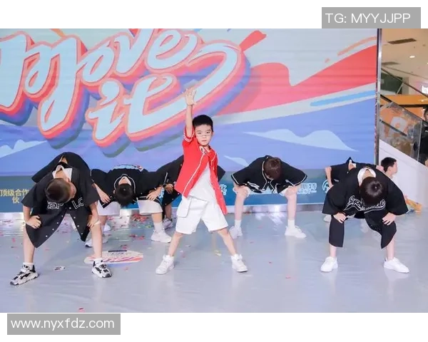 重磅专题:西安街舞队的包夹革新 重磅专题:西安街舞队的包夹革新